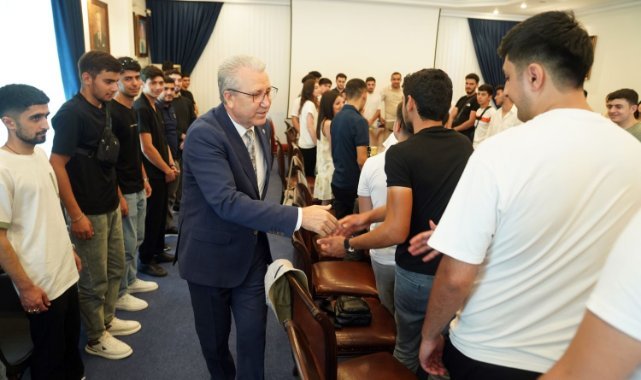 Azerbaycanlı Öğrenciler Ege Üniversitesi’nde!