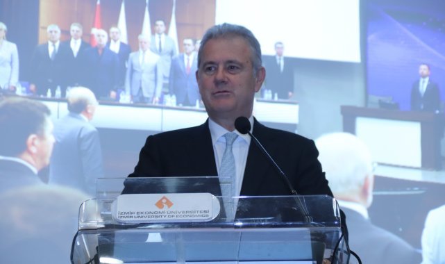 İzmir Ekonomisi: Büyüme Hedefleri ve Sorunlar