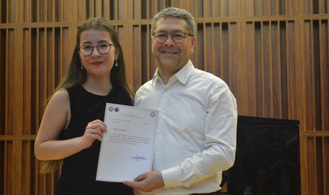 Genç Piyanist Rüya Aydın’dan Büyüleyici Konser
