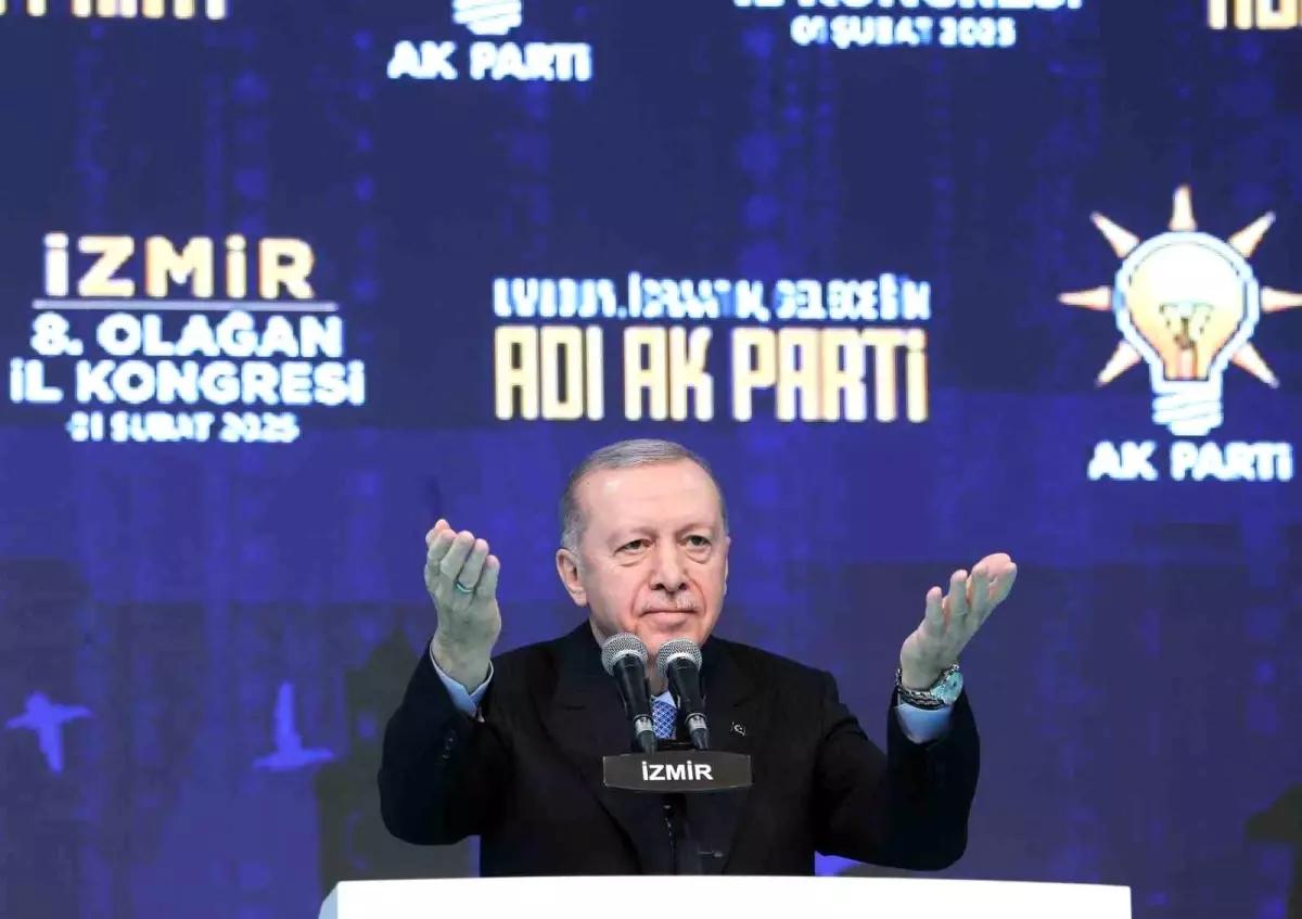 Erdoğan: İzmir’de Hizmet Olmadı, Sadece İkbal Peşinde!