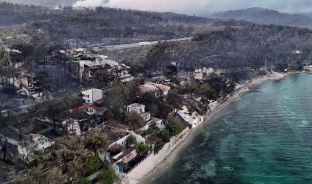 Çanakkale’de Yangın: Villalar Kül Oldu!