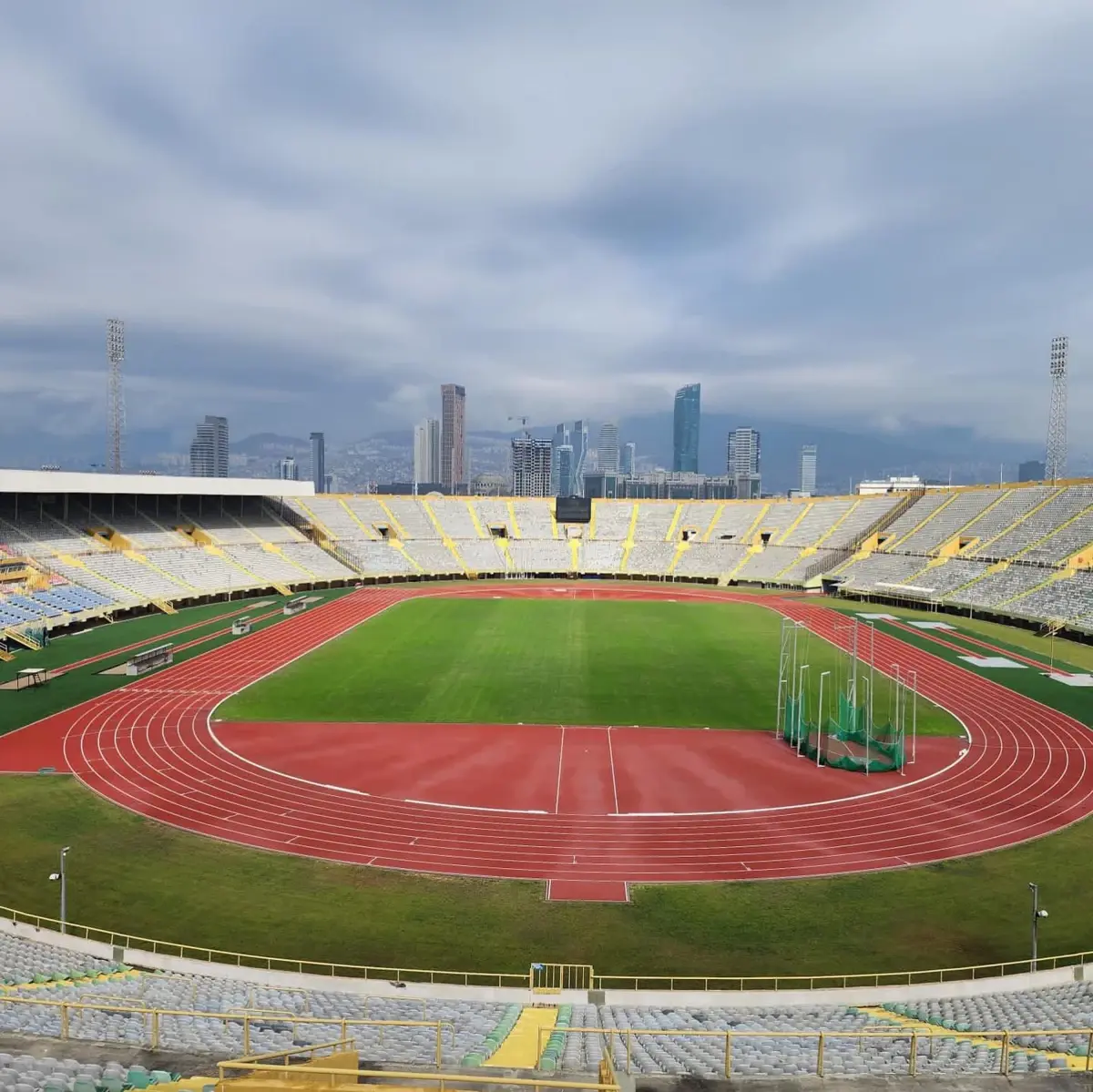 Alsancak Stadı’na Bakım, İki İzmir Takımı Etkilenecek!