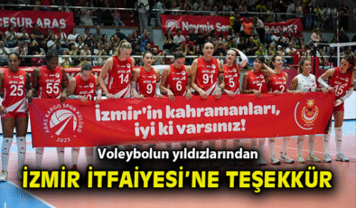 İzmir’de Voleybol Maçında Vefa Dolu Anlar!
