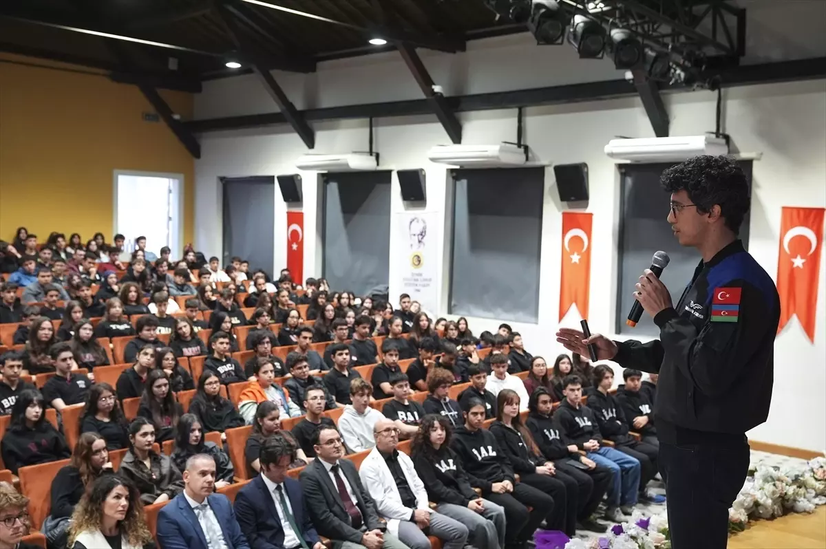 Türkiye’nin İkinci Astronotu İzmir’de Konuştu!