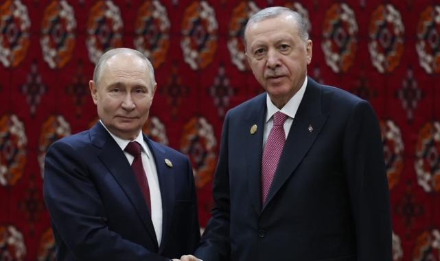 Erdoğan ve Putin, Aşkabat’ta Kritik Görüşme Yaptı