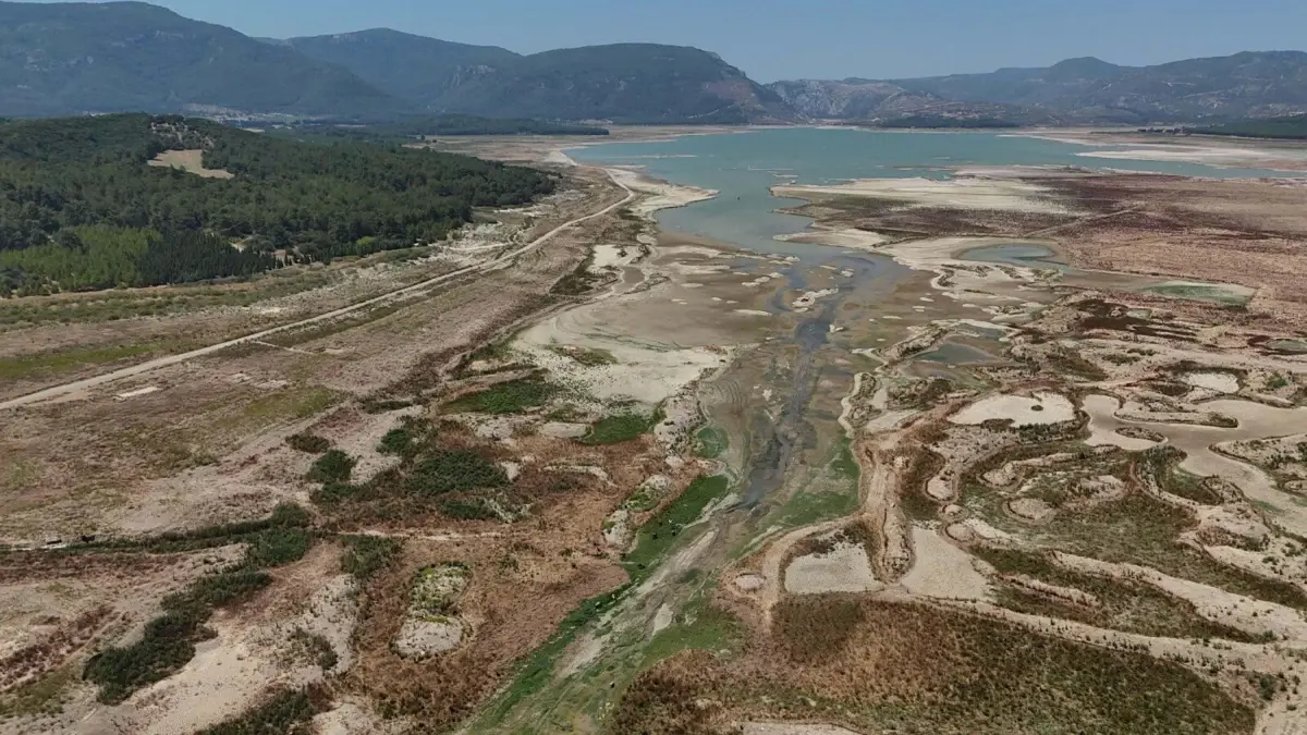 İzmir’de Su Kesintisi Krizi Baş Göstermeye Başladı!