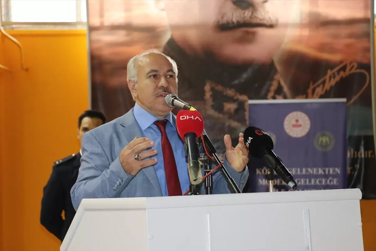 Aile: Geçmişten Geleceğe Güçlü Bağlar