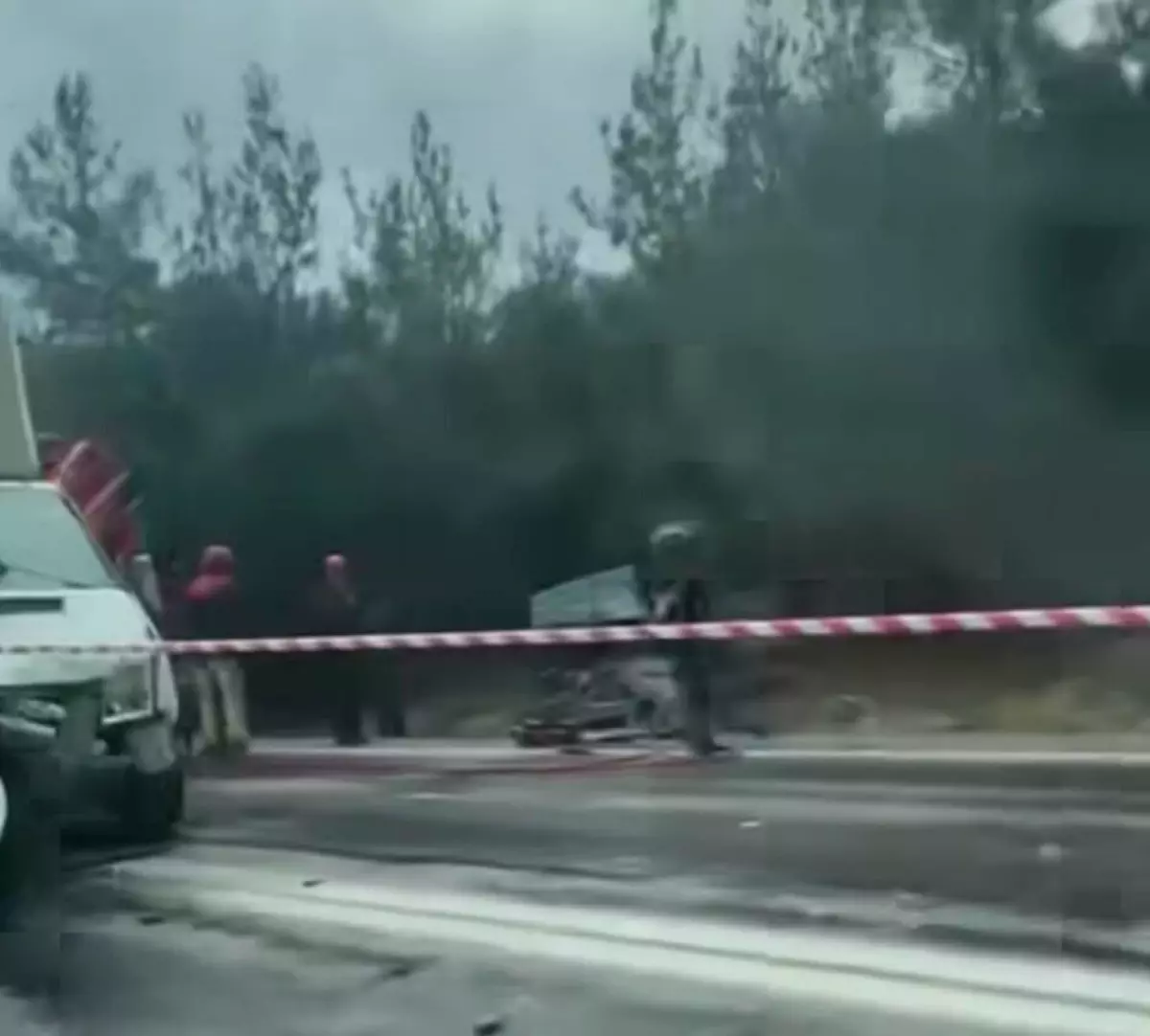 Menderes’te Feci Kaza: 2 Can Kaybı, 3 Yaralı