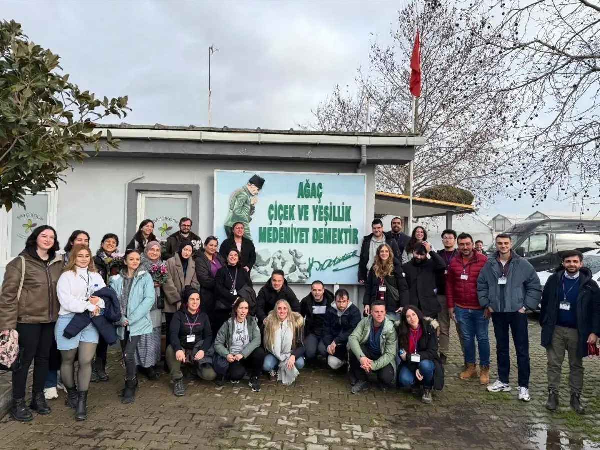 Bayındır Çiçekçiliği, Yabancı Öğrencilerle Büyüyor