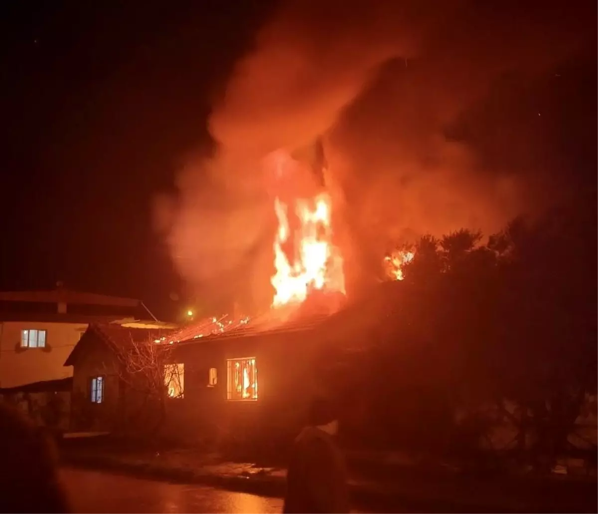 Yangında ağır yaralanan adam 13 gün sürede hayatını kaybetti