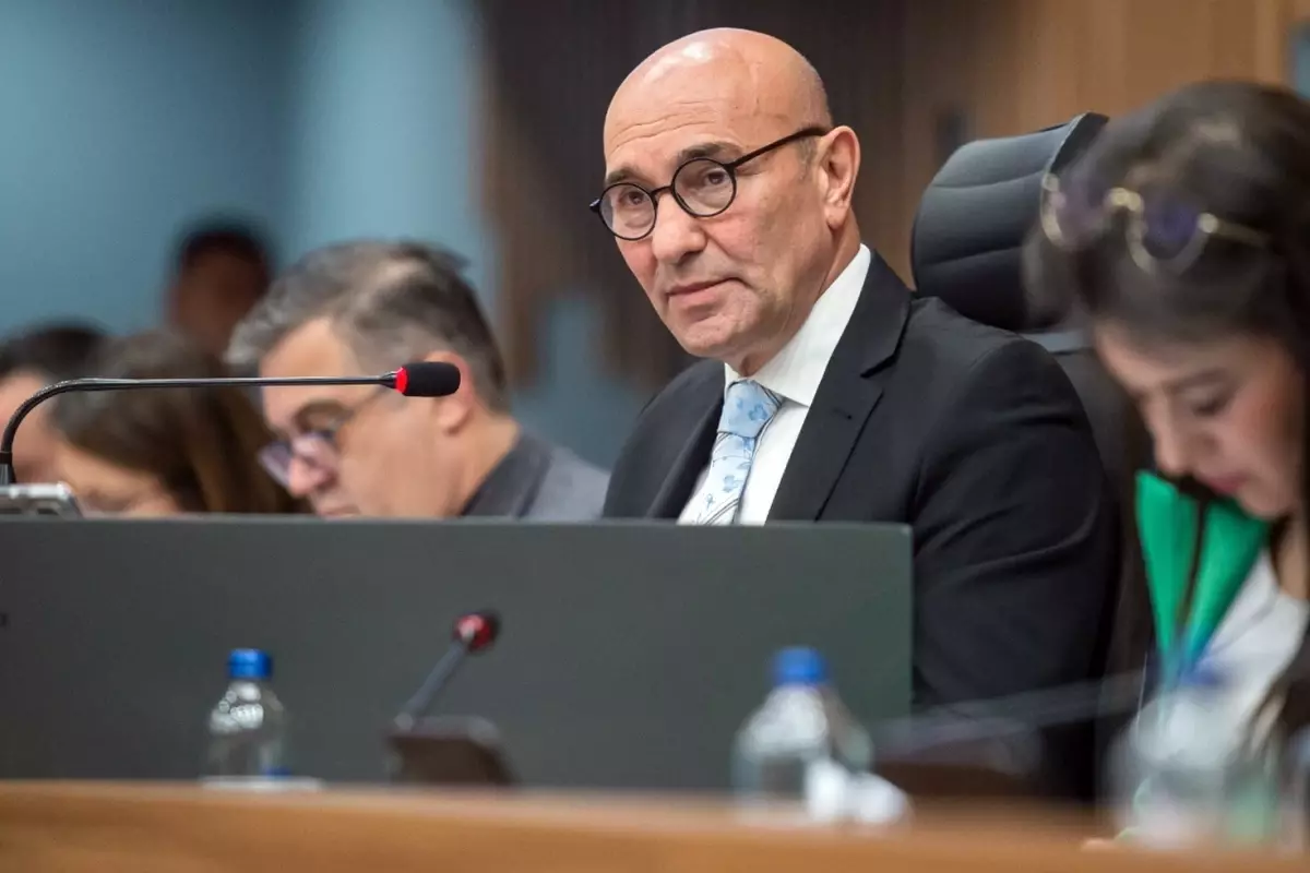 İzmir’de Yolsuzluk Davası: Tahliye İtirazı Geldi!