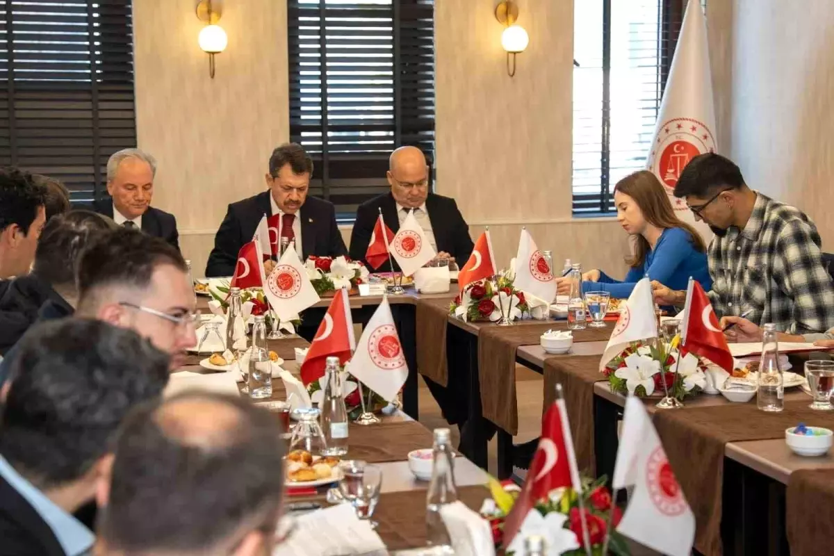 İzmir’de 11. Yargı Paketi: 1667 Hükümlü Tahliye