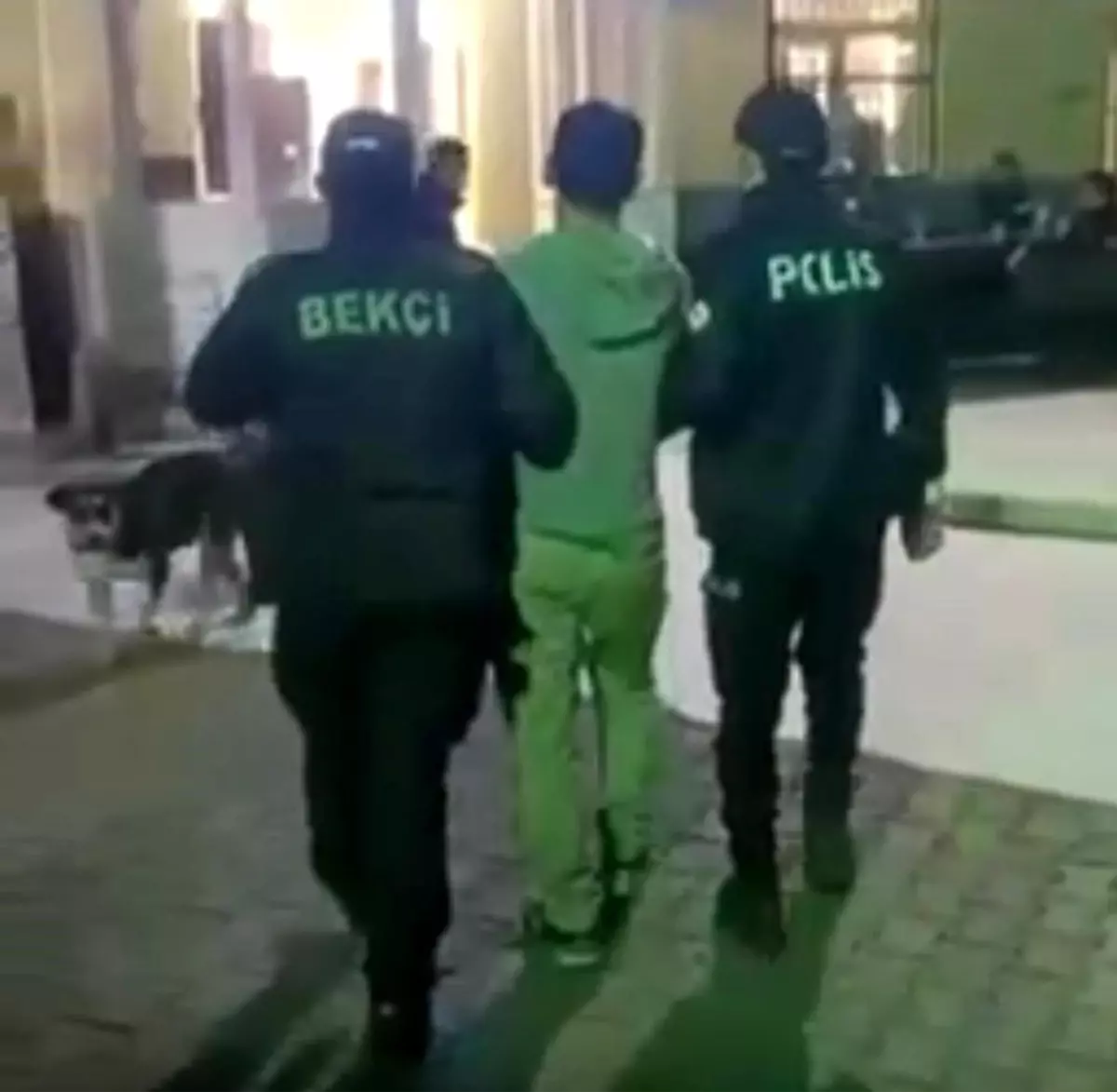 İzmir’de 11 Yıl Hapisle Aranan Şahıs Yakalandı!