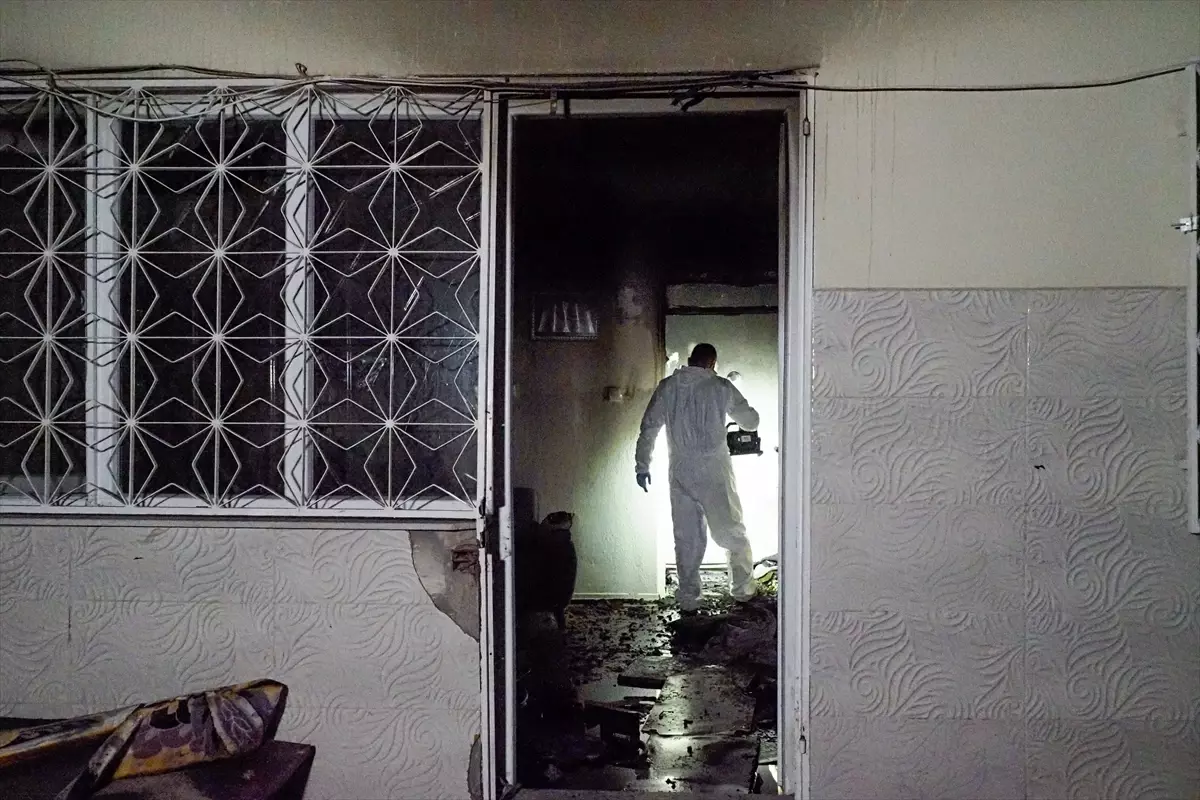 Down Sendromlu Çocuk Yangında Hayatını Kaybetti