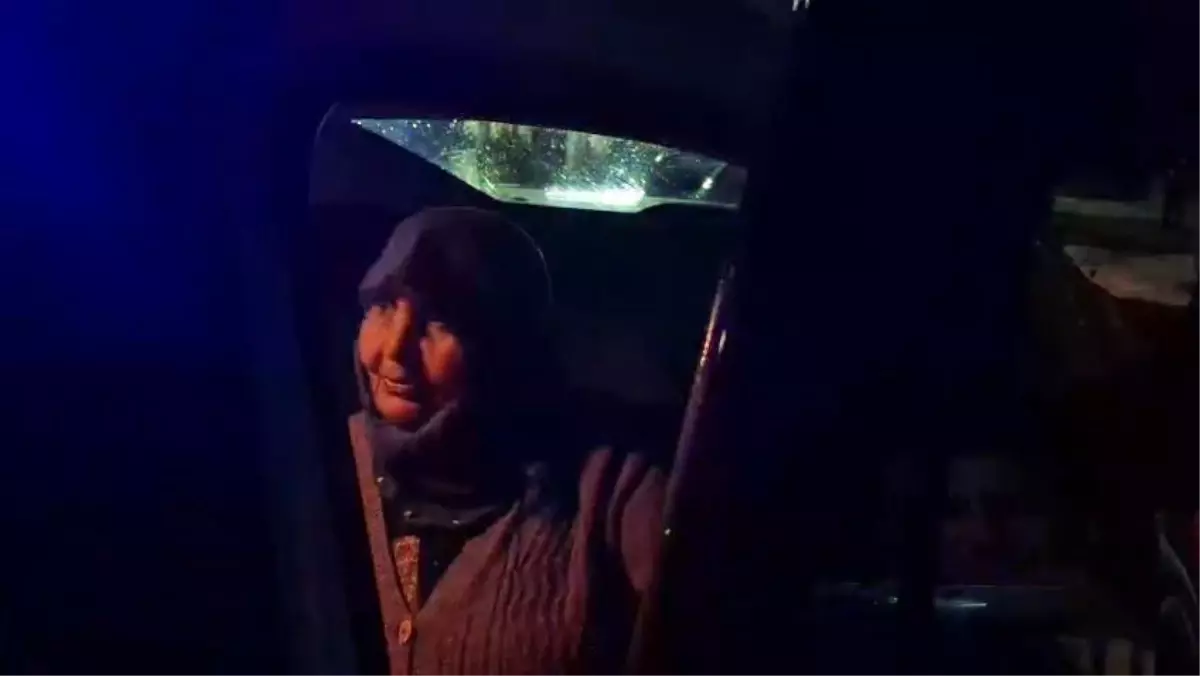 Alzheimer Hastası Şehit Annesi Foça’da Bulundu