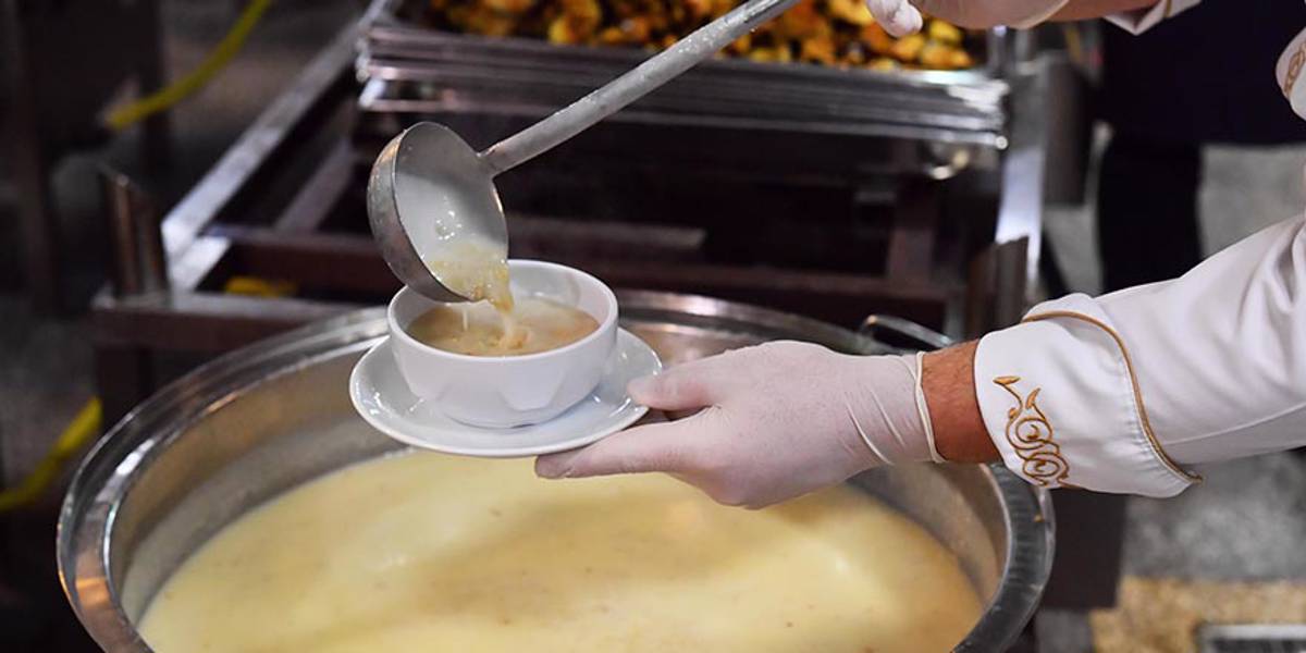 Hızır Haşim Kaya’dan Soğuk Günlerde Sahur İçin Çorba İkramı