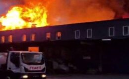 Karapınar’da Yangın: Depo Küle Döndü!