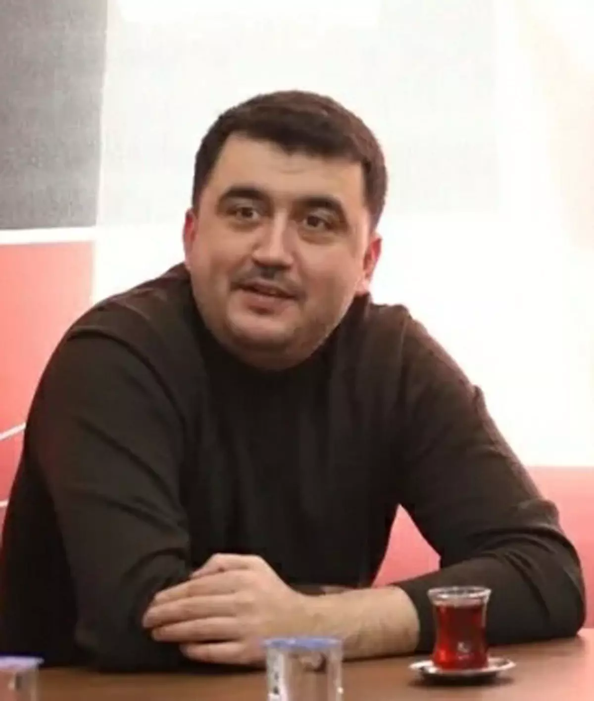 CHP İlçe Başkanı Bıçaklı Saldırıya Uğradı