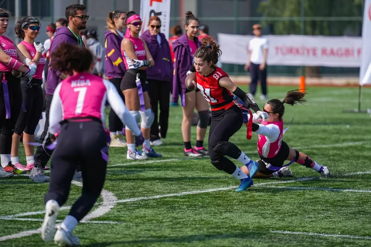 İzmir’de Flag Futbol Şampiyonası Heyecanı Yaşandı!