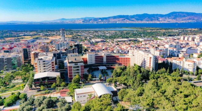 İEÜ İşletme Fakültesi’ne ACCA’dan Uluslararası Akreditasyon