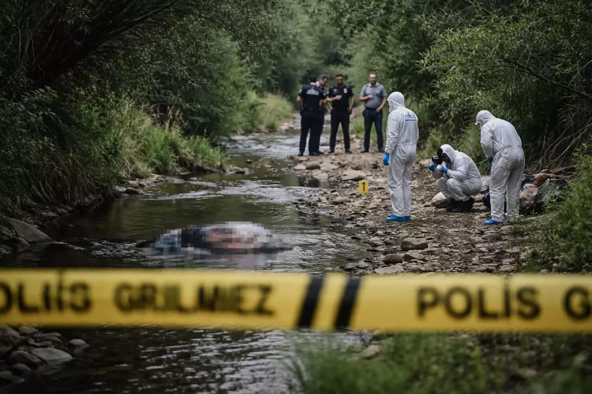 İzmir’de Kayıp Yaşlı Adam Derede Ölü Bulundu