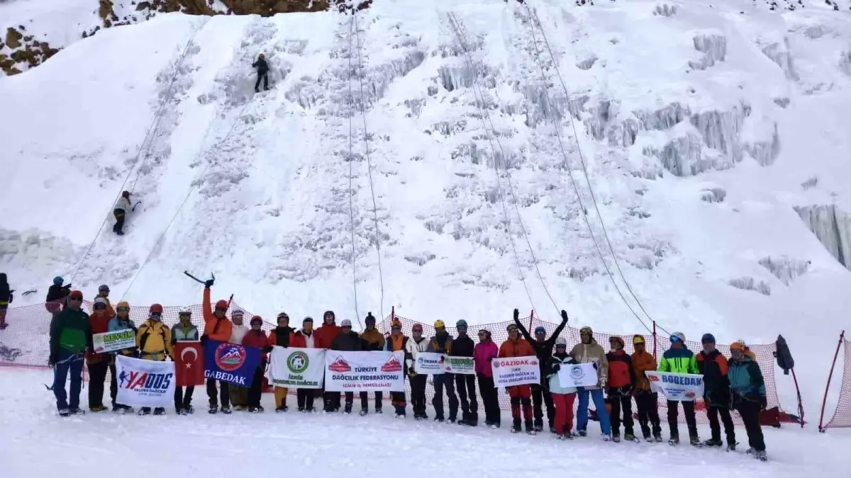 Palandöken’de Buz Tırmanışı Heyecanı!