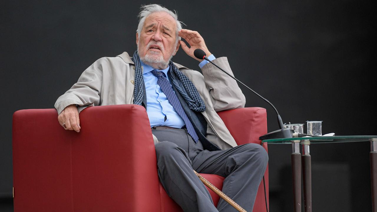 Türk Tarihinin Ustası İlber Ortaylı Hayatını Kaybetti