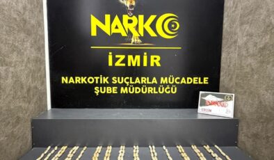 İzmir’de Uyuşturucu Kapsülleriyle 2 Tutuklama