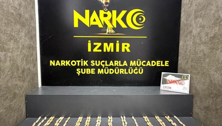 İzmir’de Uyuşturucu Kapsülleriyle 2 Tutuklama